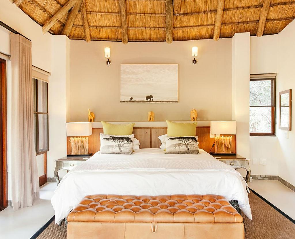 Tambuti Lodge Pilanesberg Exterior photo